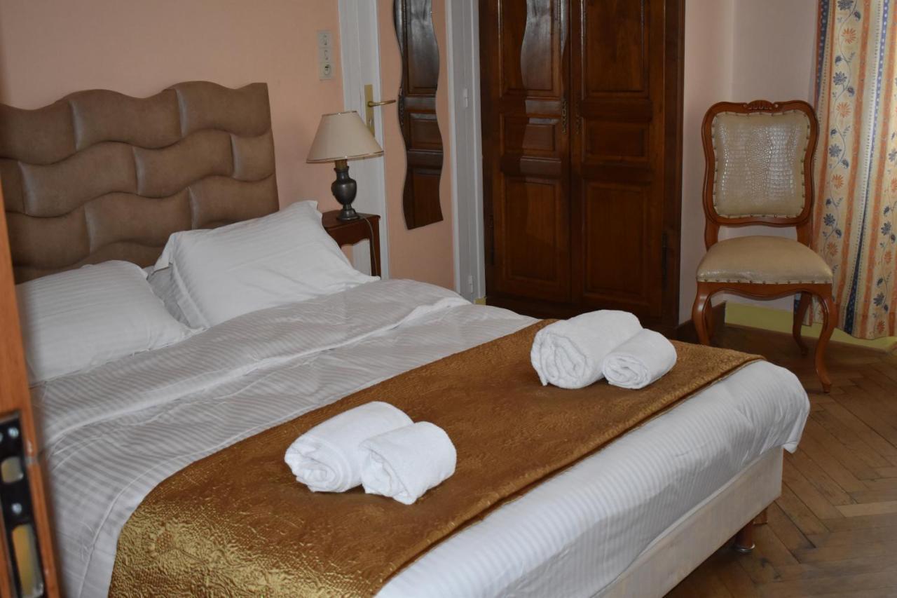 Hotel Le Sauvage Tournus Esterno foto