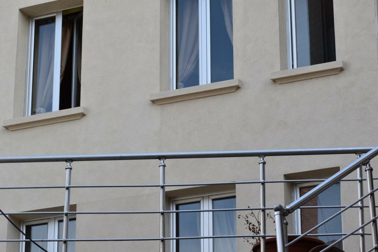 Hotel Le Sauvage Tournus Esterno foto
